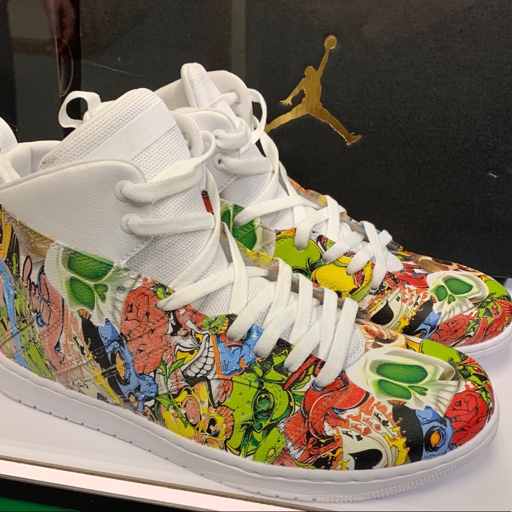 Nike CUSTOM HYDROGRAPHIC dipped Air Jordan’s NEW - Picture 2 of 4